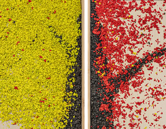 Tree Spirit | eingefärbte Hobelspäne auf Holzplatte | 160 x 100 cm